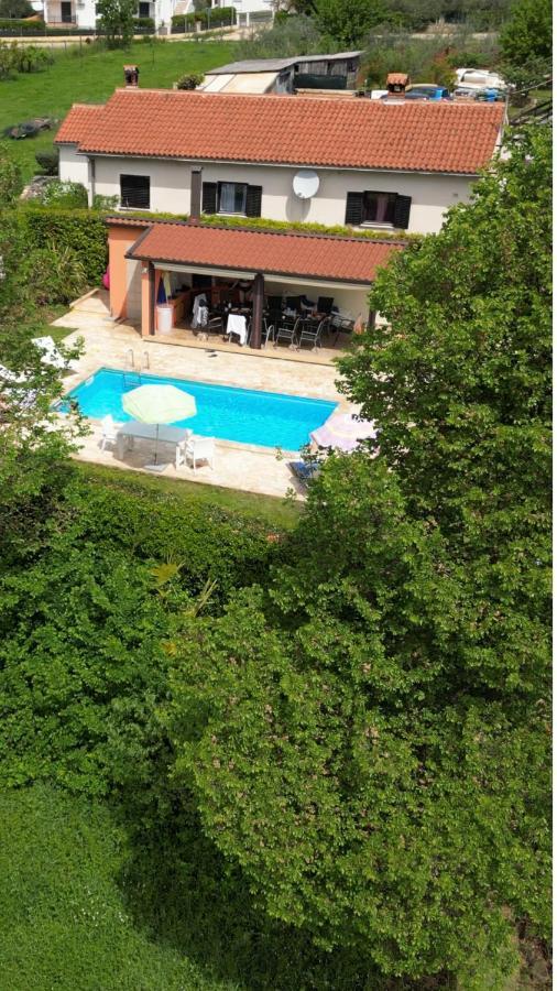Villa Antonci-18, Pool, 3 Houses, Jacuzzi, Private Territory Antonci  Екстериор снимка