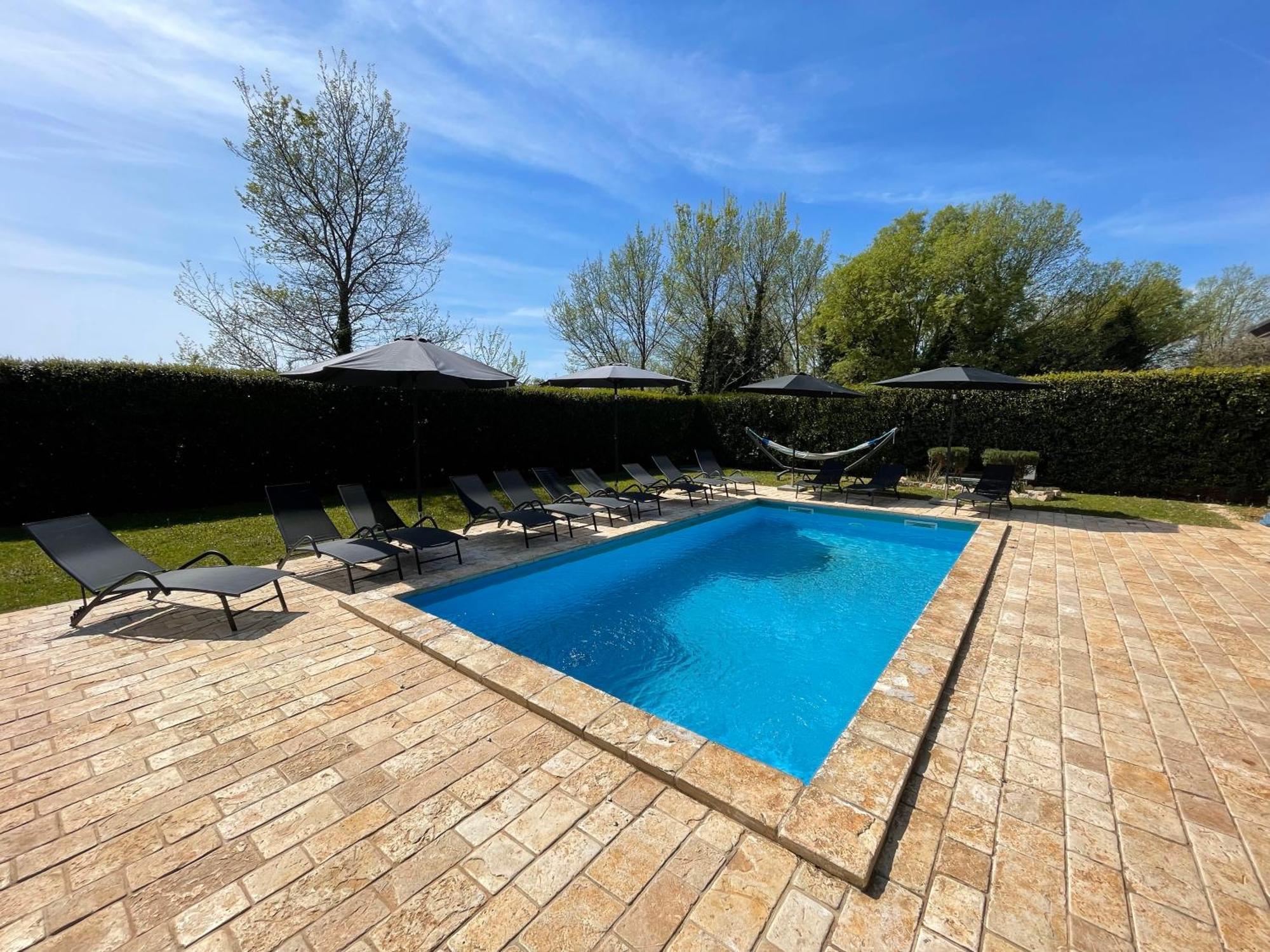 Villa Antonci-18, Pool, 3 Houses, Jacuzzi, Private Territory Antonci  Екстериор снимка